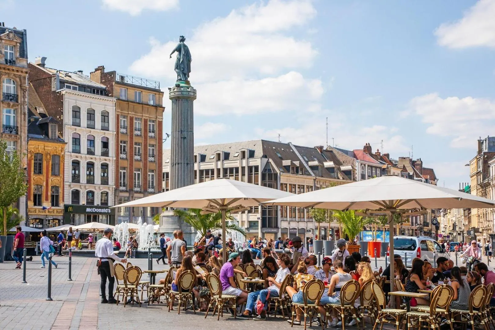 Apartment In The Heart Of Old Lille