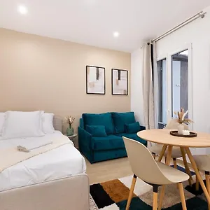Lasuite Montbrun Appartement Paris